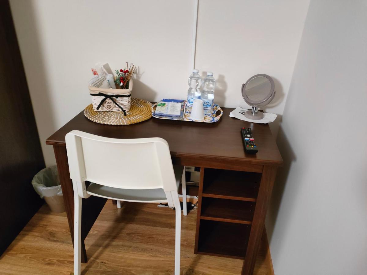 Hotel Casa Sabina Intra Zewnętrze zdjęcie