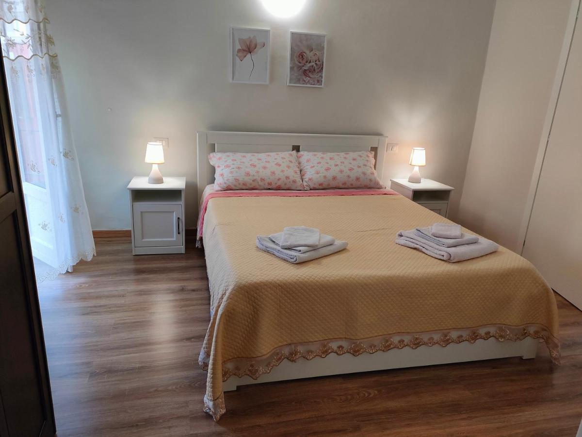 Hotel Casa Sabina Intra Zewnętrze zdjęcie