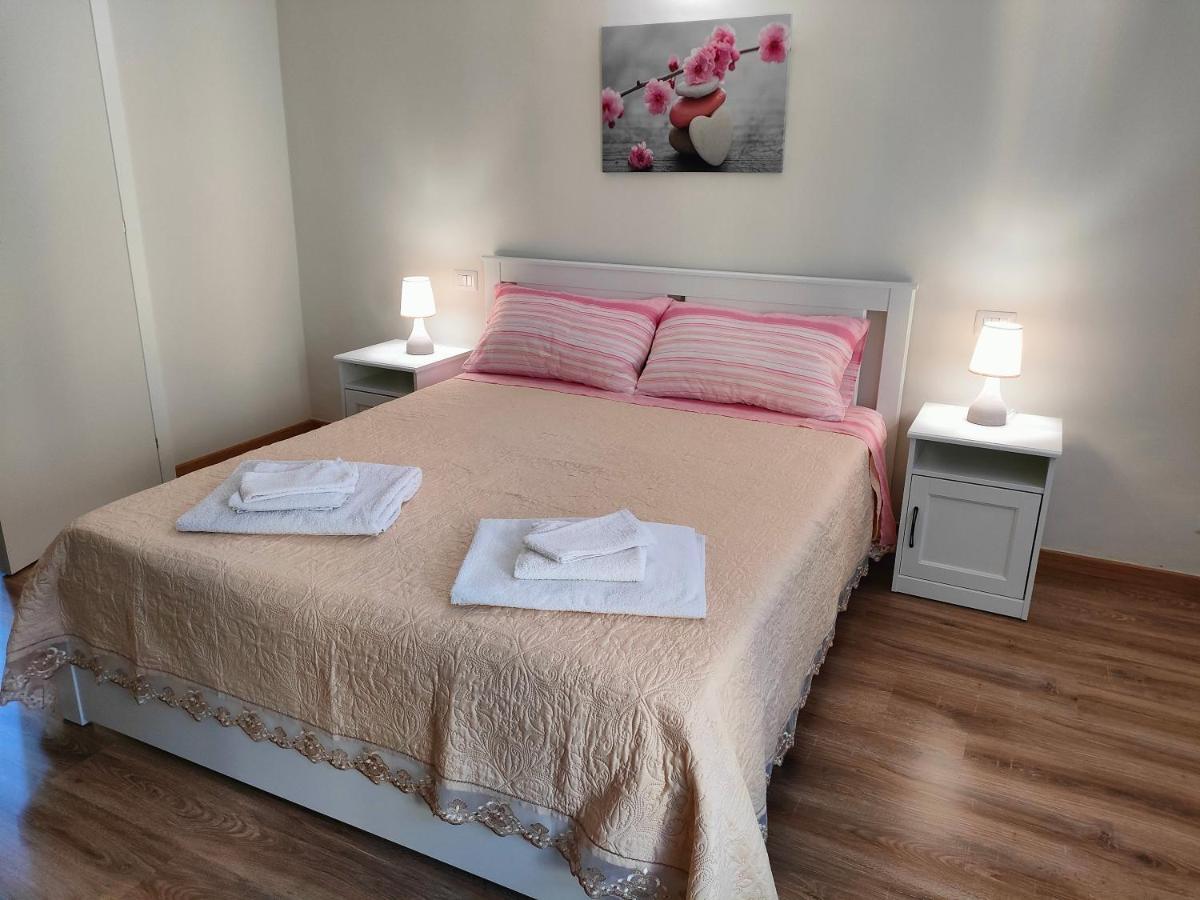 Hotel Casa Sabina Intra Zewnętrze zdjęcie