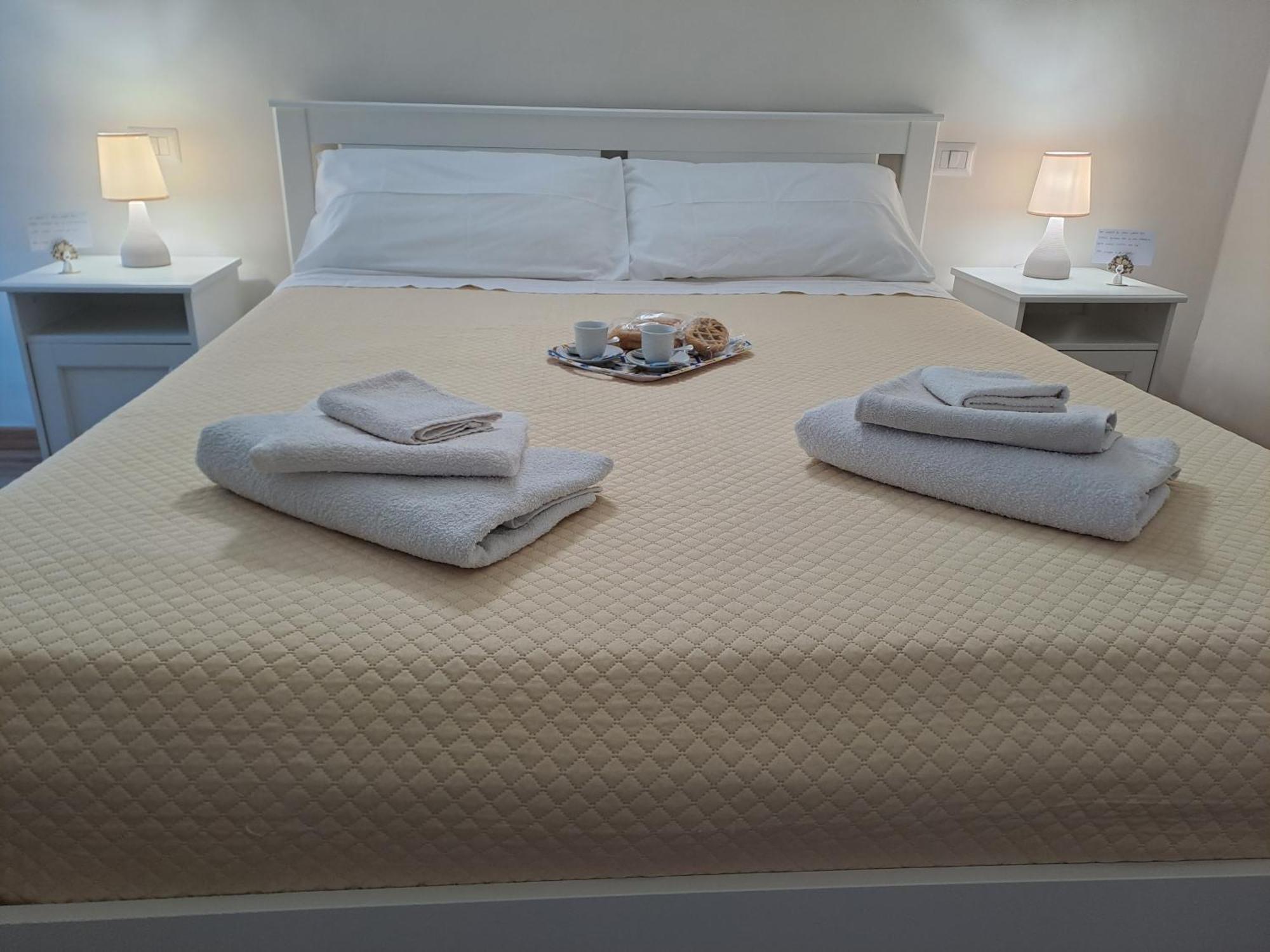 Hotel Casa Sabina Intra Zewnętrze zdjęcie